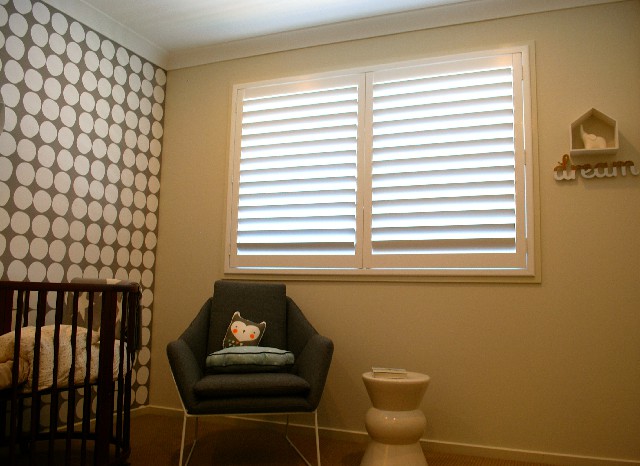 Durable Design PVC Plastic Blade Plantation Shutters Interior