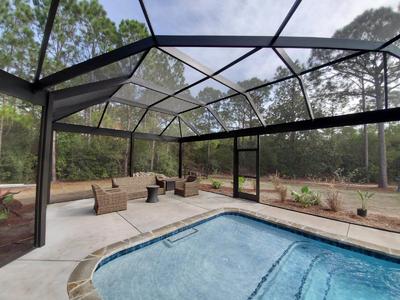 Heavy-duty Fiberglass Pool Screen Enclosure for patio and extra large enclosures